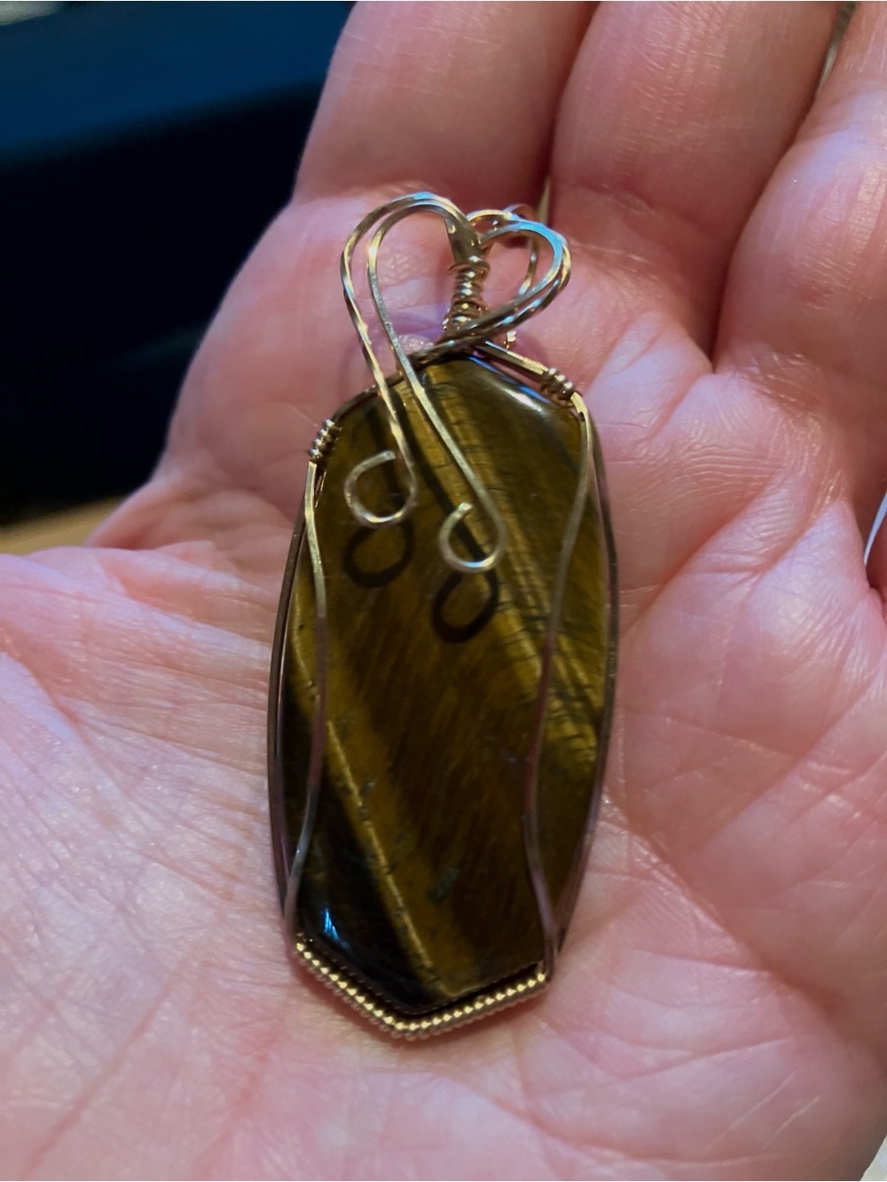 Handcrafted Tiger's Eye Pendant Necklace in Gold Wire